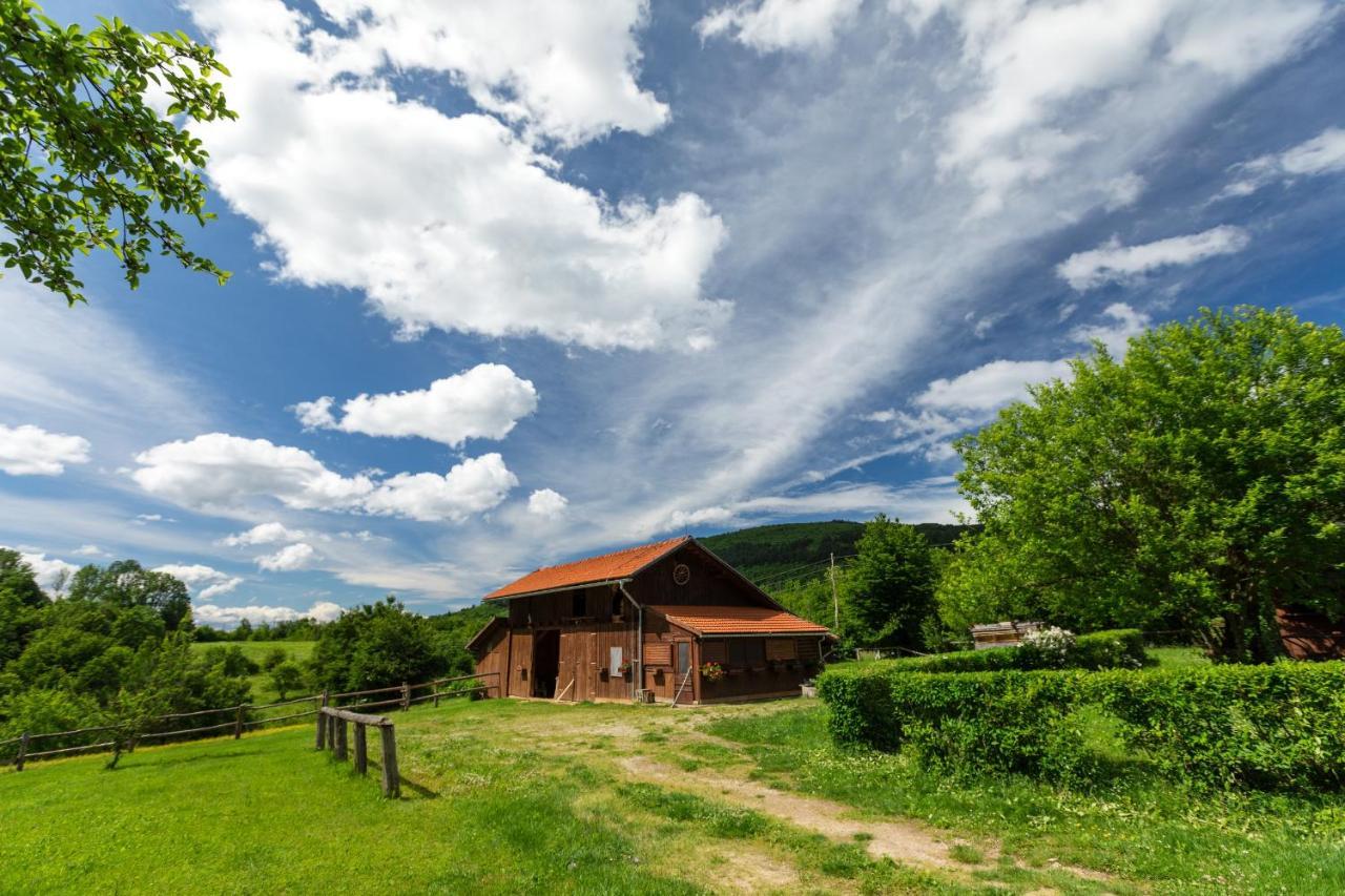 Ranch Jelov Klanac Apartment Rakovica Exterior photo